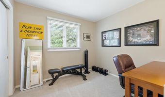 500 Greenbriar Blvd, Auburn, IN 46706