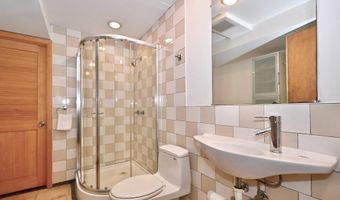 7019 MACARTHUR Blvd, Bethesda, MD 20816
