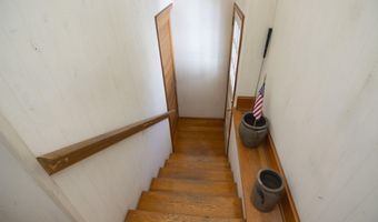 532 Spring St, Alderson, WV 24910