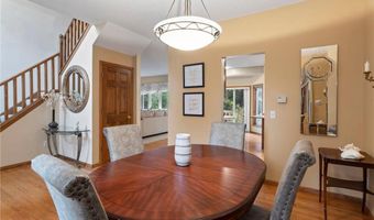 13947 Fleetwood Ave, Apple Valley, MN 55124