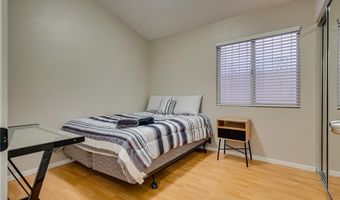 987 Sandy Shale St, Las Vegas, NV 89123