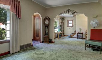 1738 N ERB St, Appleton, WI 54911