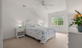 34 Turnberry Rd 34, Bourne, MA 02532