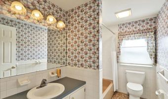1515 DURWOOD Ct, Reading, PA 19609