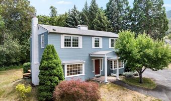 399 Mowetza Dr, Ashland, OR 97520