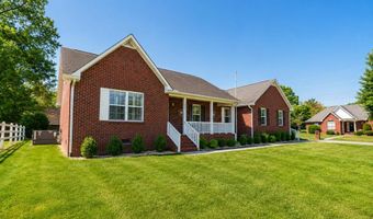 372 Brookside Dr, Algood, TN 38506