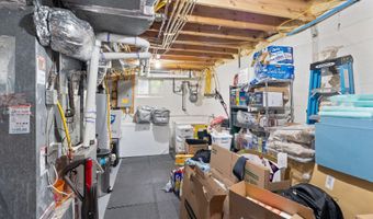 4226 40TH St N, Arlington, VA 22207