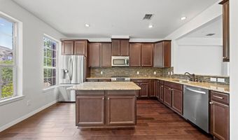3931 Asbury Ln, Addison, TX 75001