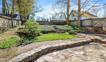 312 Shore Dr, Coventry, CT 06238
