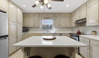 1103 9th St NW, Arab, AL 35016