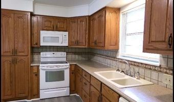 204 Dobbs St, Benton, AR 72015