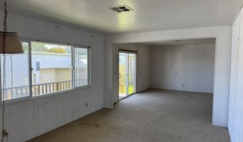 2035 Shetland Ln, Arcata, CA 95521