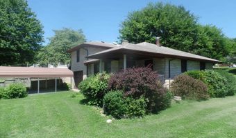 256 W Post St, Bloomfield, IN 47424