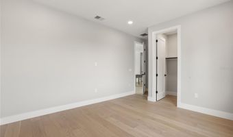 1326 W NEW HAMPSHIRE St, Orlando, FL 32804