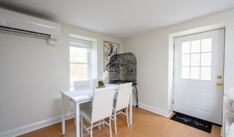 1065 Bedford St, Abington, MA 02351