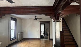 527 N 6th St, Allentown, PA 18102