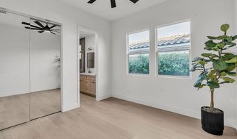 11468 Snow Creek Ave, Las Vegas, NV 89135