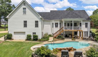 379 Shallowford Dr, Boiling Springs, SC 29316