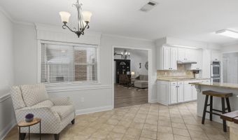 96 Summit Ridge Dr, Brandon, MS 39042