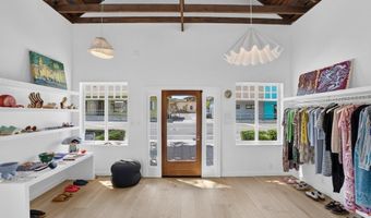 408 Trout Gulch Rd, Aptos, CA 95003