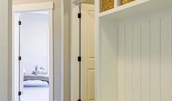 3753 KINSLEY Blvd, Ann Arbor, MI 48105