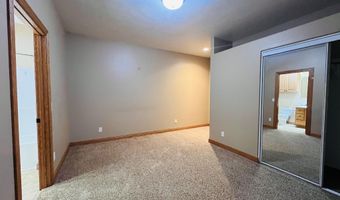 1916 Prospect, Aberdeen, SD 57401