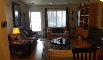 13 Ray Ct, Bedminster, NJ 07921