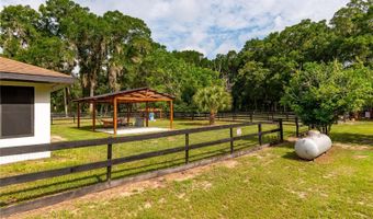 2735 NE 127TH Pl, Anthony, FL 32617