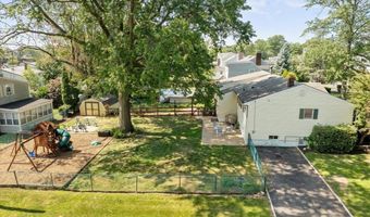 654 E Woodbridge Ave E, Avenel, NJ 07001