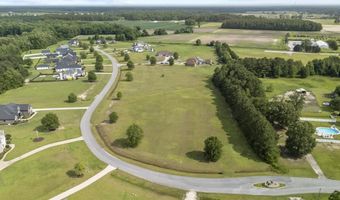 46 Fox Hollow Dr, Ayden, NC 28513