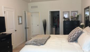 637 Briarcliff St, Apex, NC 27502