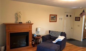 2 Marywood Ln, Cumberland, RI 02864