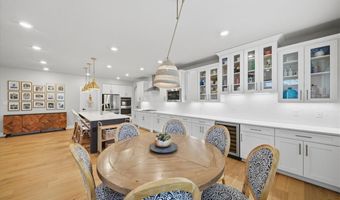 321 Crest Ln, Adams Twp., PA 16046