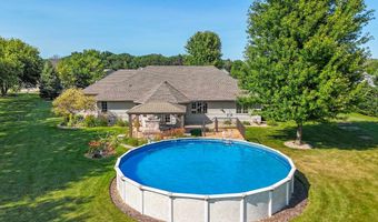 3561 GRAND MEADOWS Xing, Neenah, WI 54956