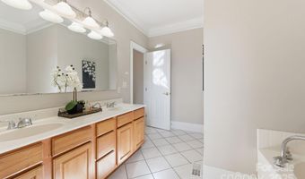 8 Sweet Gum Dr, Asheville, NC 28805