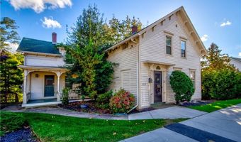 3214 Post Rd, Warwick, RI 02886