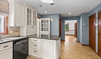 26 Willard Rd, Ashburnham, MA 01430