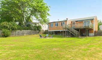 47 Allston Ave, Middletown, RI 02842
