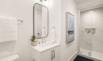 3108 6TH St N, Arlington, VA 22201