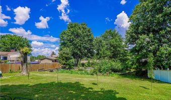 2077 Daniels Ave, Akron, OH 44312