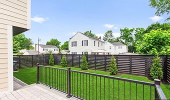 309 Clinton Ave, Bergenfield, NJ 07621