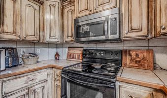 137 Weathering Dr Dr, Austin, AR 72007