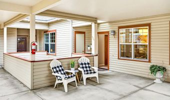 920 Mountain Meadows Cir, Ashland, OR 97520