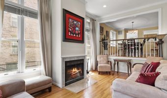 626 N PAYNE St, Alexandria, VA 22314