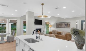 205 Mayfield Cir, Alpharetta, GA 30009