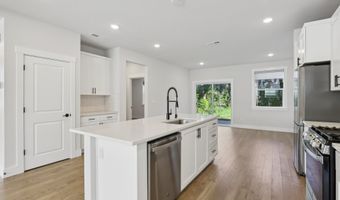 18315 SW SILVERTIP St, Beaverton, OR 97007