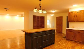 28 Wolf Hollow Rd, Baxter, KY 40806