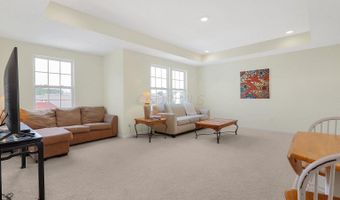 20 Thoreau Dr, Ashville, OH 43103