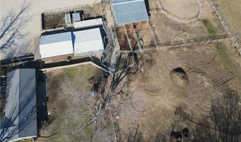 1006 S Hayes St, Garnett, KS 66032