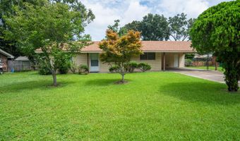 2528 Meadow Rd, Biloxi, MS 39531